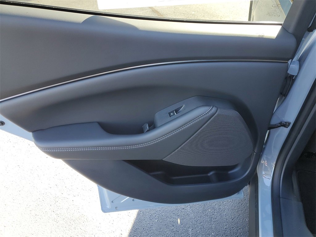 New 2025 Ford Mustang Mach-E Select image 8