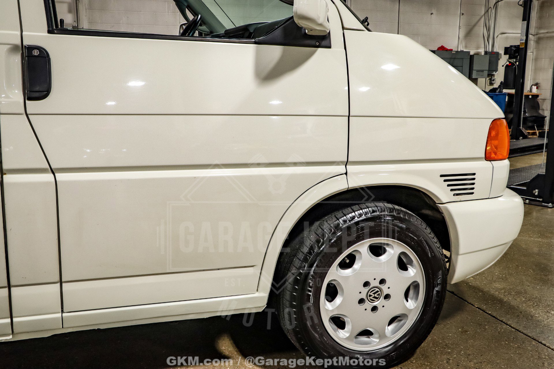 Used 2003 Volkswagen Eurovan MV image 56