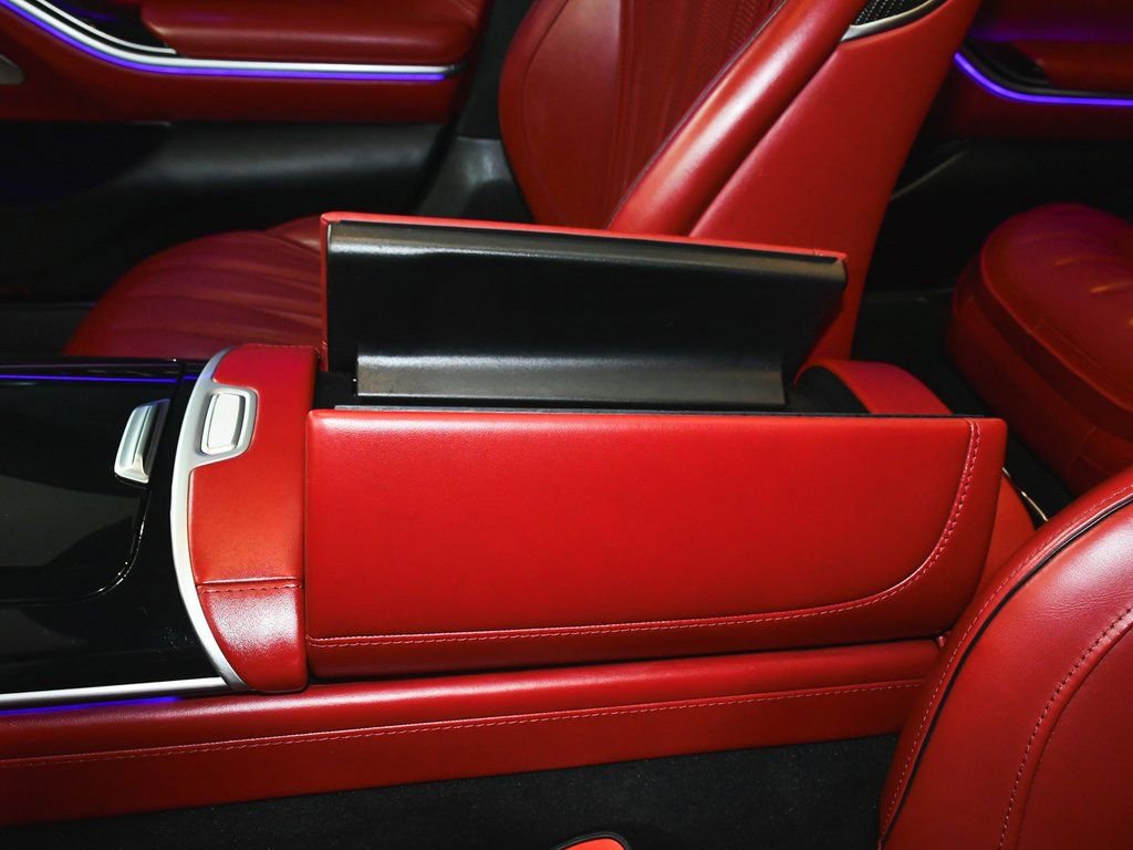 Used 2025 Mercedes-Benz S 63 AMG S w/ AMG Night Package image 55