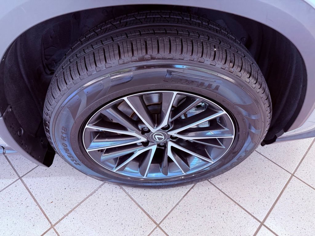 Certified 2024 Lexus NX 250 FWD image 16
