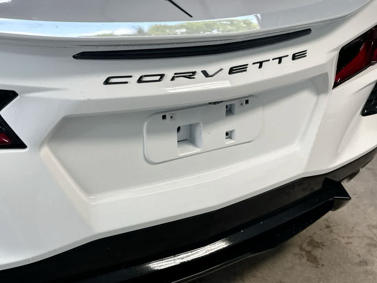 Used 2024 Chevrolet Corvette Stingray Coupe w/ 1LT RWD image 10