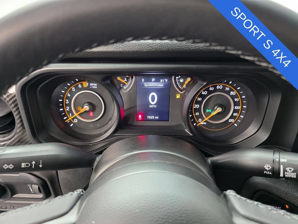 Used 2025 Jeep Gladiator Sport AWD/4WD image 19