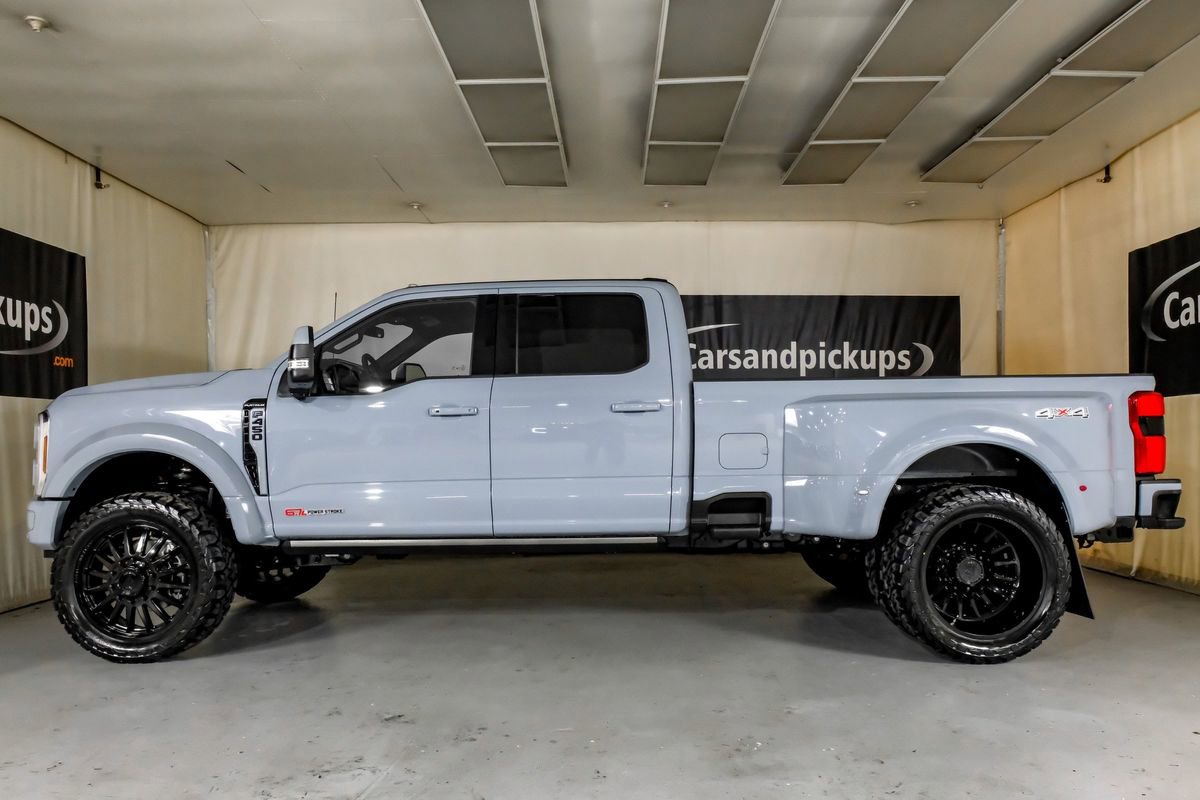 Used 2026 Ford F450 Platinum image 11