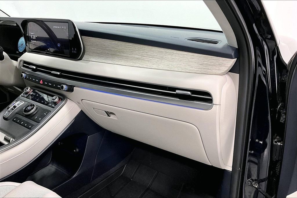 Used 2025 Hyundai Palisade Calligraphy image 19