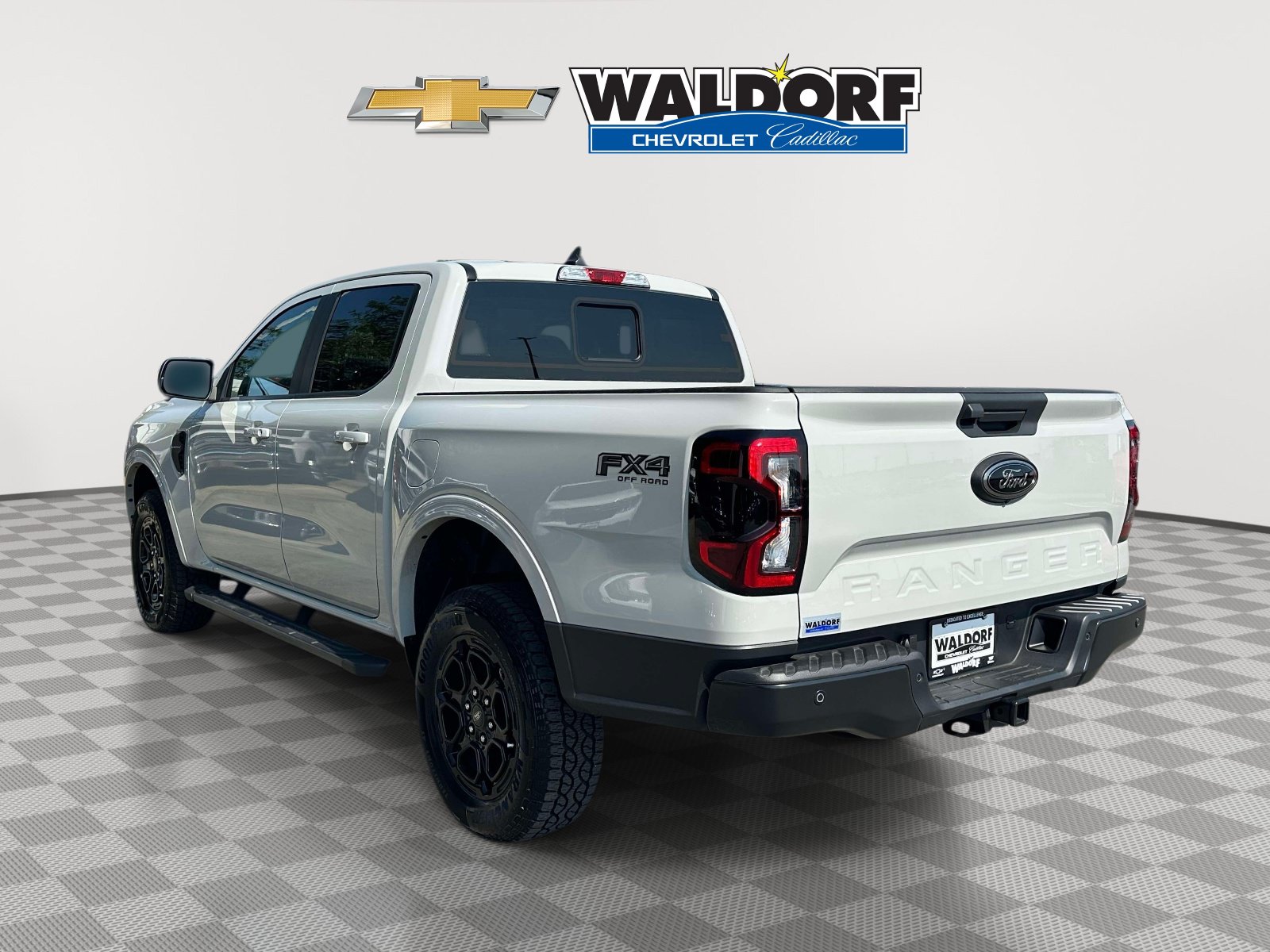 Used 2026 Ford Ranger Lariat w/ FX4 Off-Road Package AWD/4WD image 4