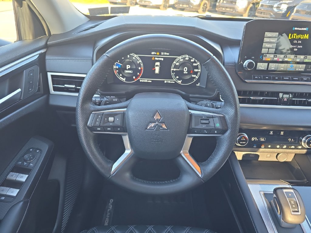Used 2024 Mitsubishi Outlander SEL AWD/4WD image 15
