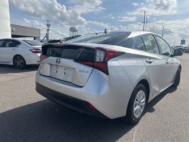 Used 2022 Toyota Prius LE image 18