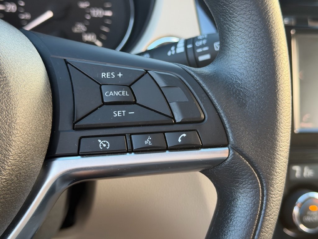 Certified 2020 Nissan Rogue Sport SV FWD image 24