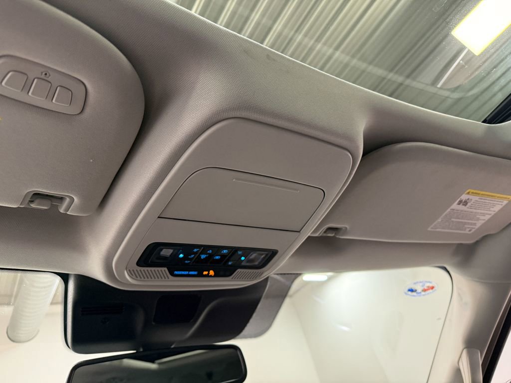 Used 2025 Ford Expedition Max Platinum image 88