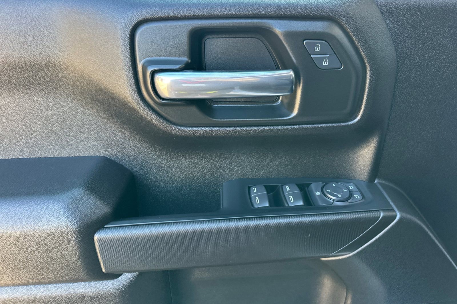 Certified 2024 GMC Sierra 1500 Pro w/ Graphite Edition image 11