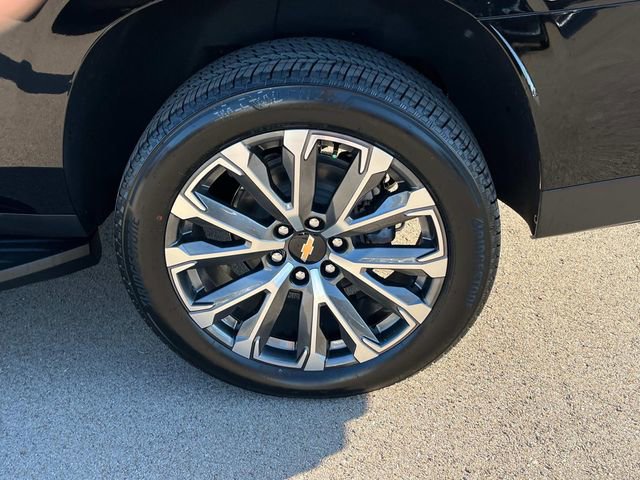 New 2026 Chevrolet Suburban High Country w/ Sun And Tow Package image 15