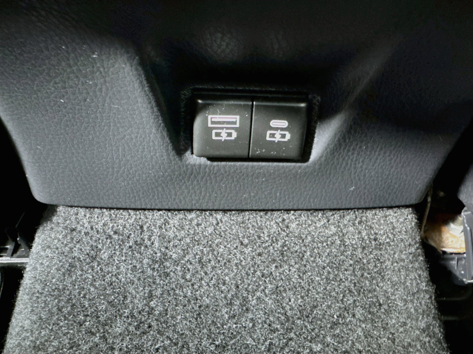 Used 2025 Toyota Camry LE w/ Convenience Package AWD/4WD image 25