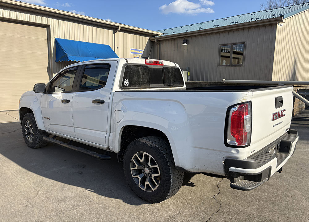 Used 2021 GMC Canyon AT4 w/ Trailering Package image 2