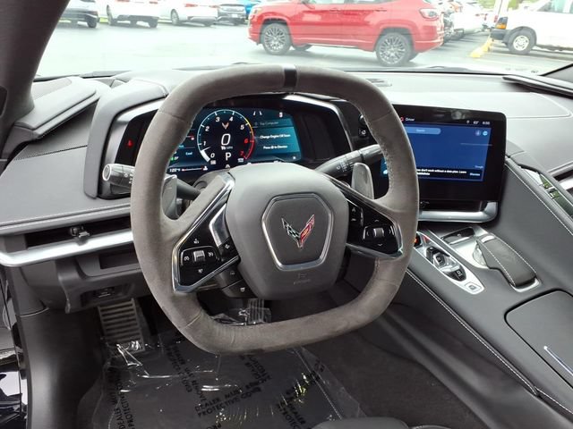 Used 2024 Chevrolet Corvette Stingray Coupe w/ Z51 Performance Package RWD image 21