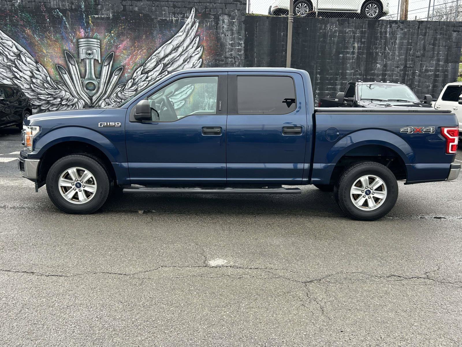 Used 2019 Ford F150 XLT w/ Trailer Tow Package image 6