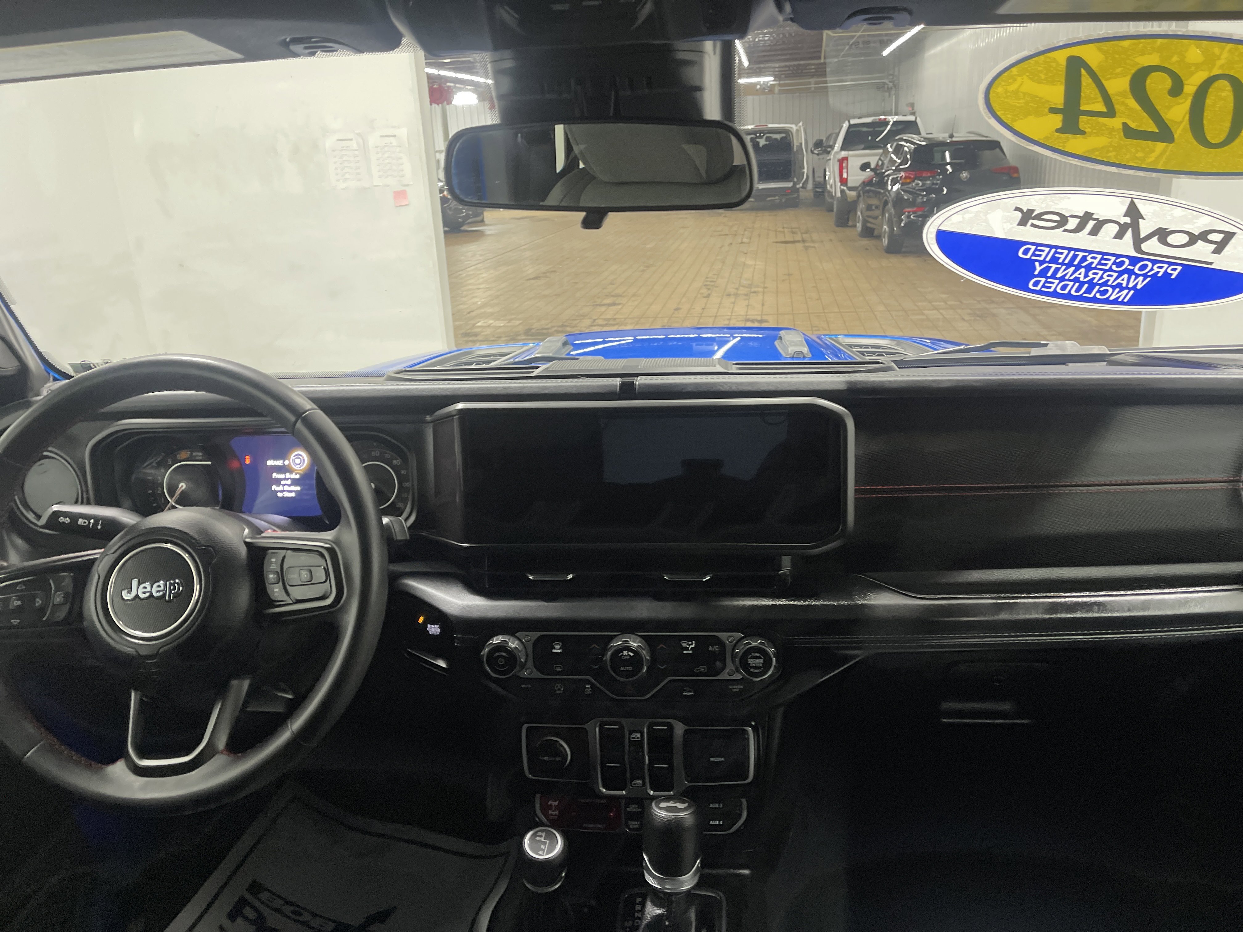 Used 2024 Jeep Wrangler Unlimited Rubicon image 23