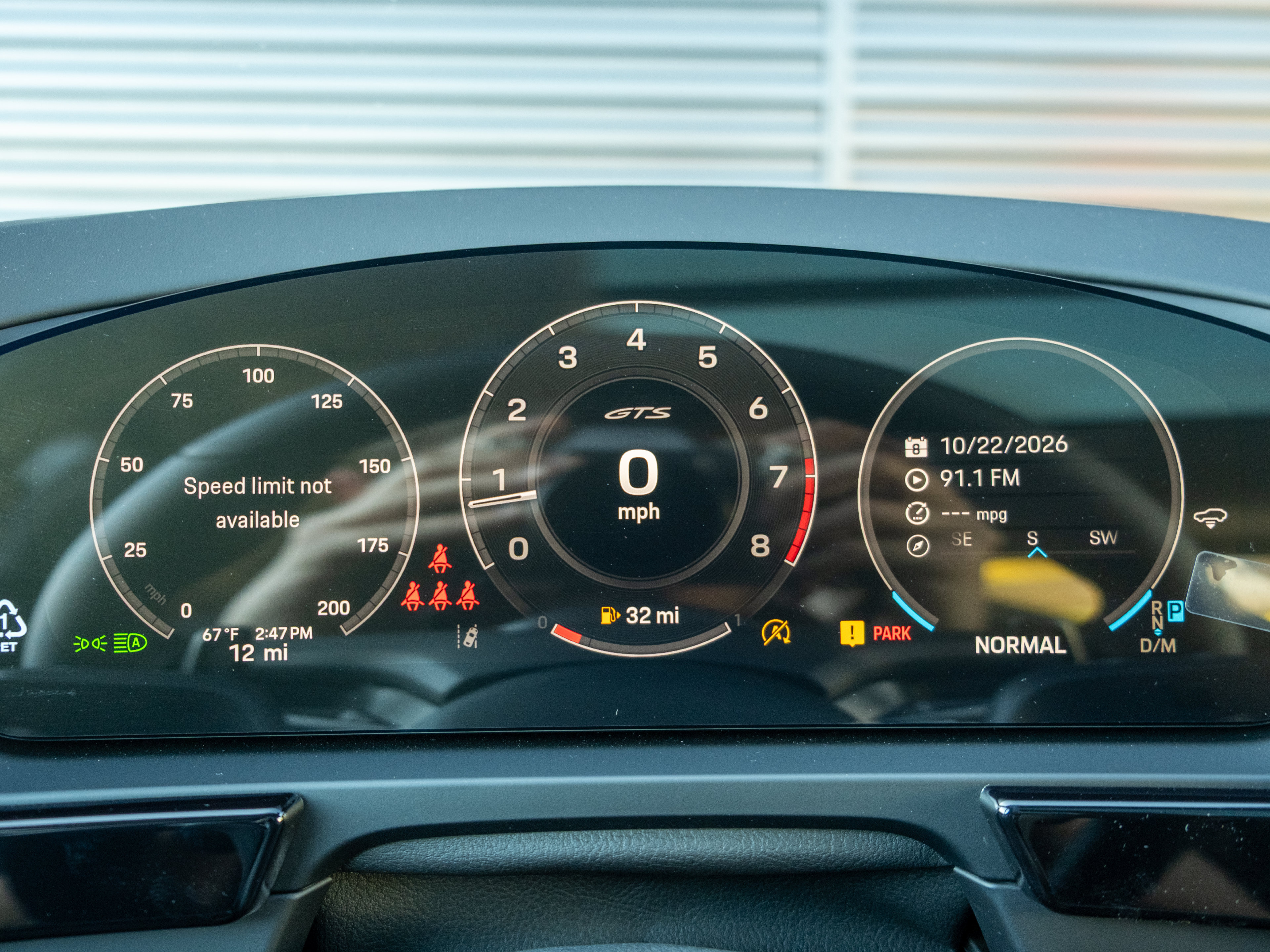 New 2026 Porsche Cayenne GTS AWD/4WD image 32