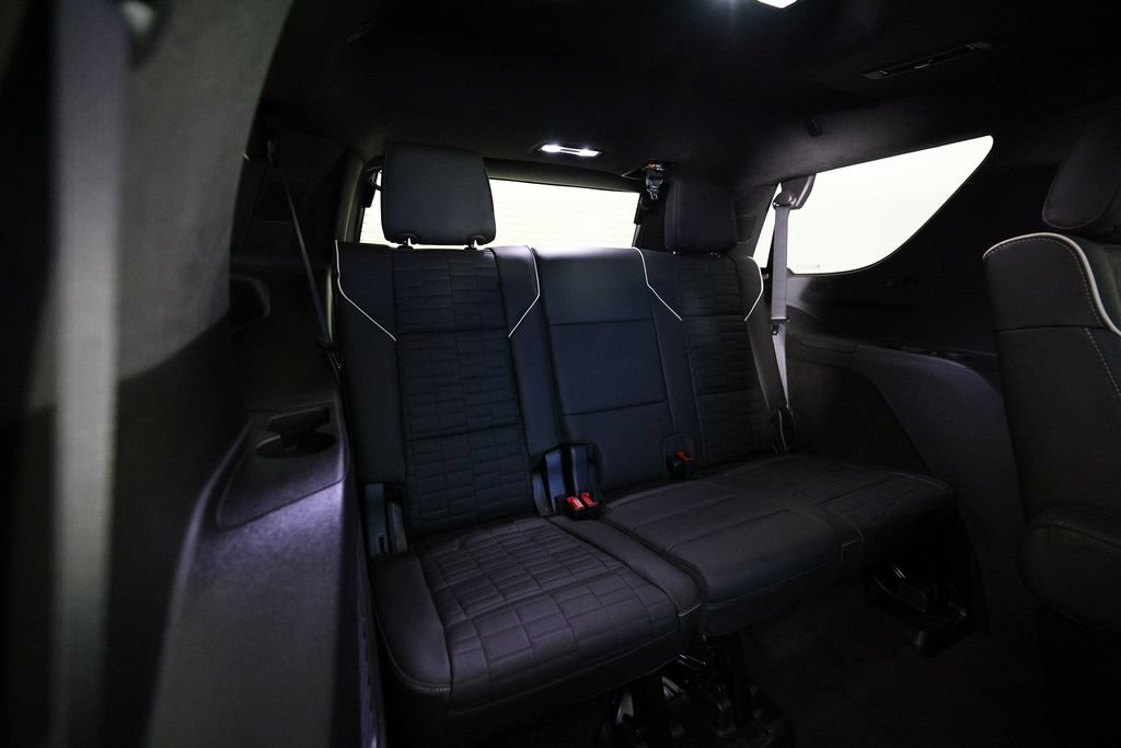 Used 2026 Cadillac Escalade V AWD/4WD image 12