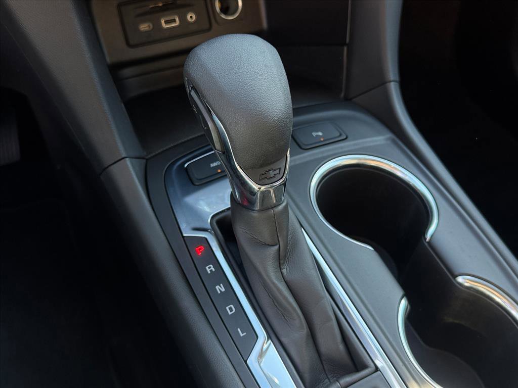 Used 2024 Chevrolet Equinox LT image 18