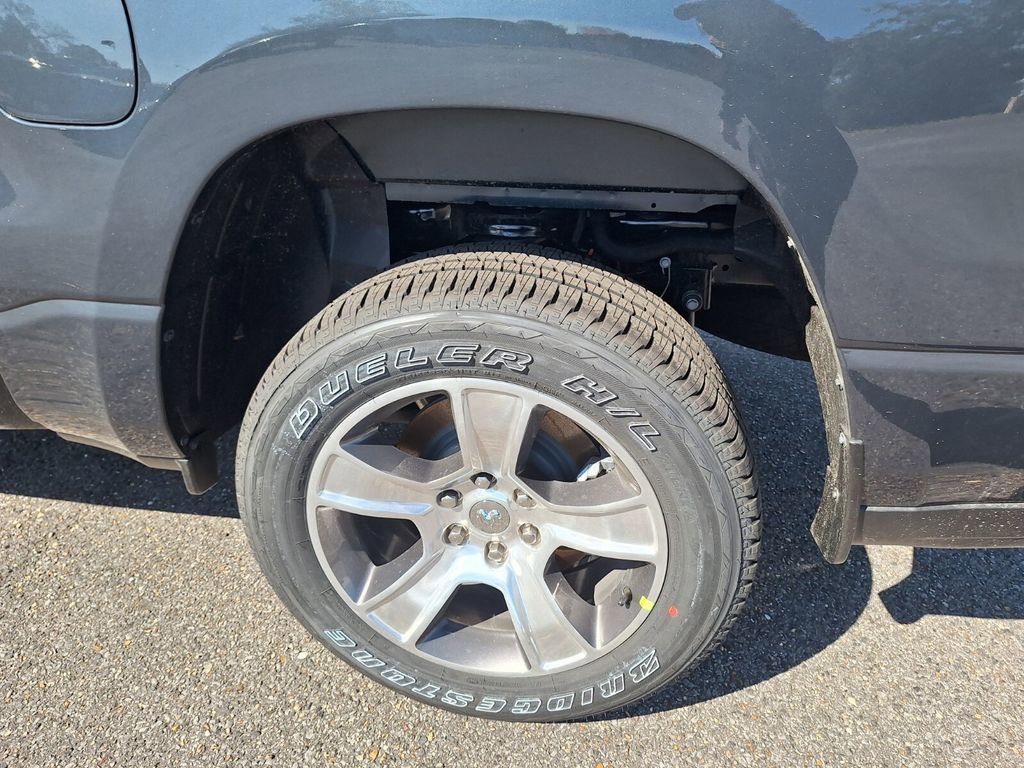 New 2026 RAM 1500 Express image 23