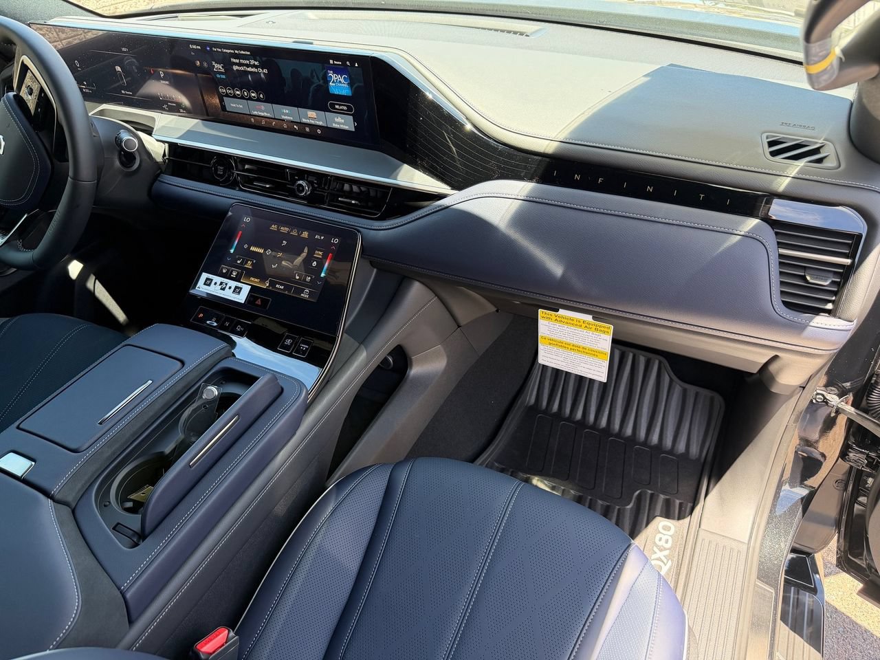 New 2027 INFINITI QX80 Sensory AWD/4WD image 9