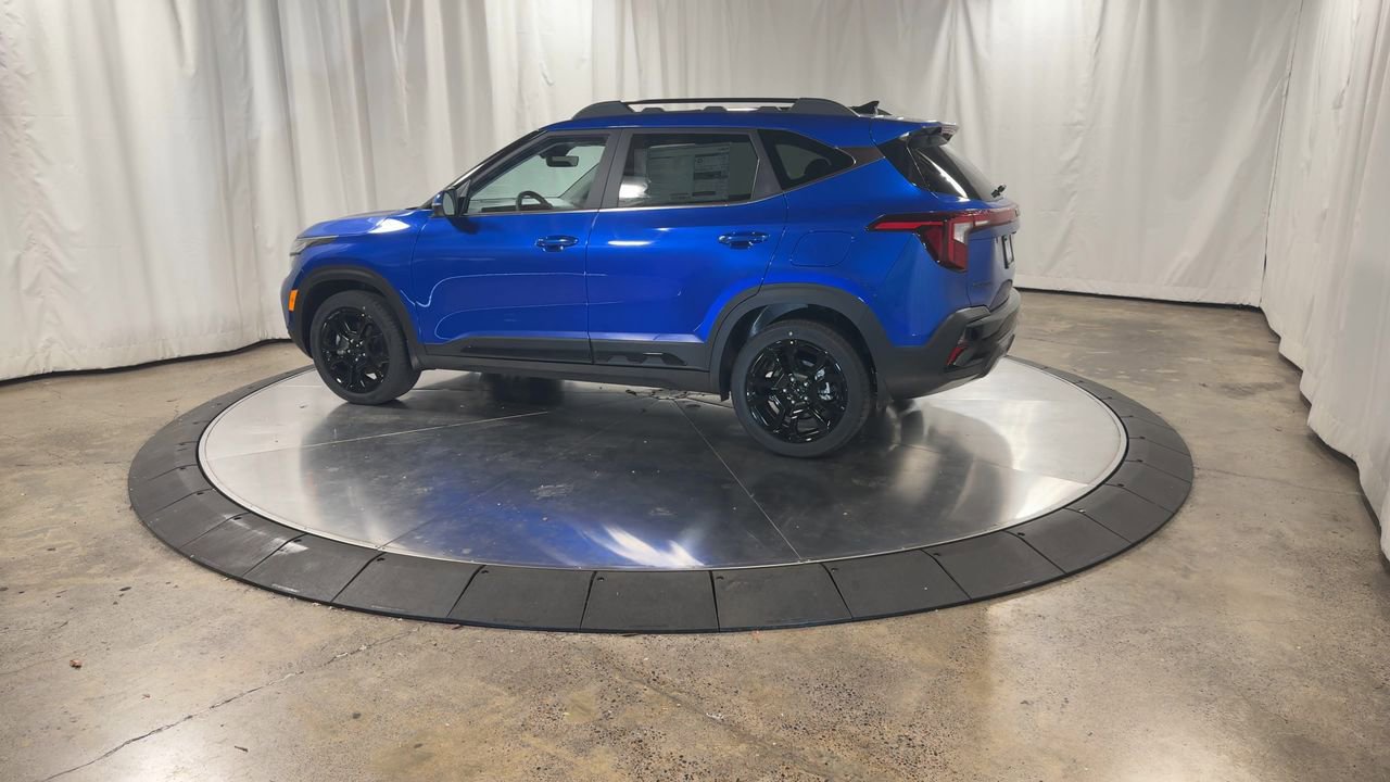 Certified 2025 Kia Seltos X-Line image 7