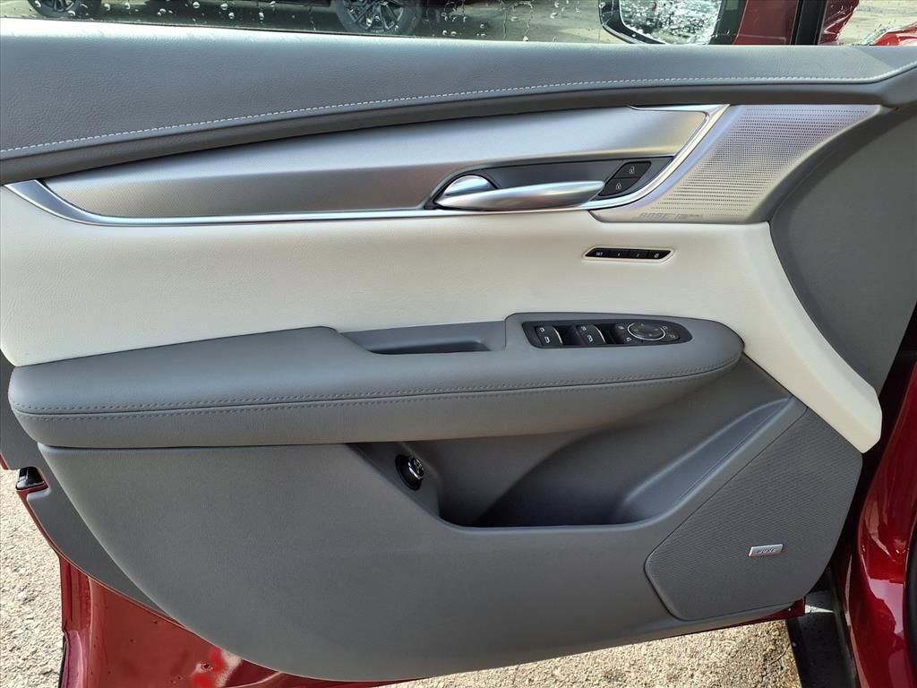 New 2026 Cadillac XT5 Premium Luxury image 11