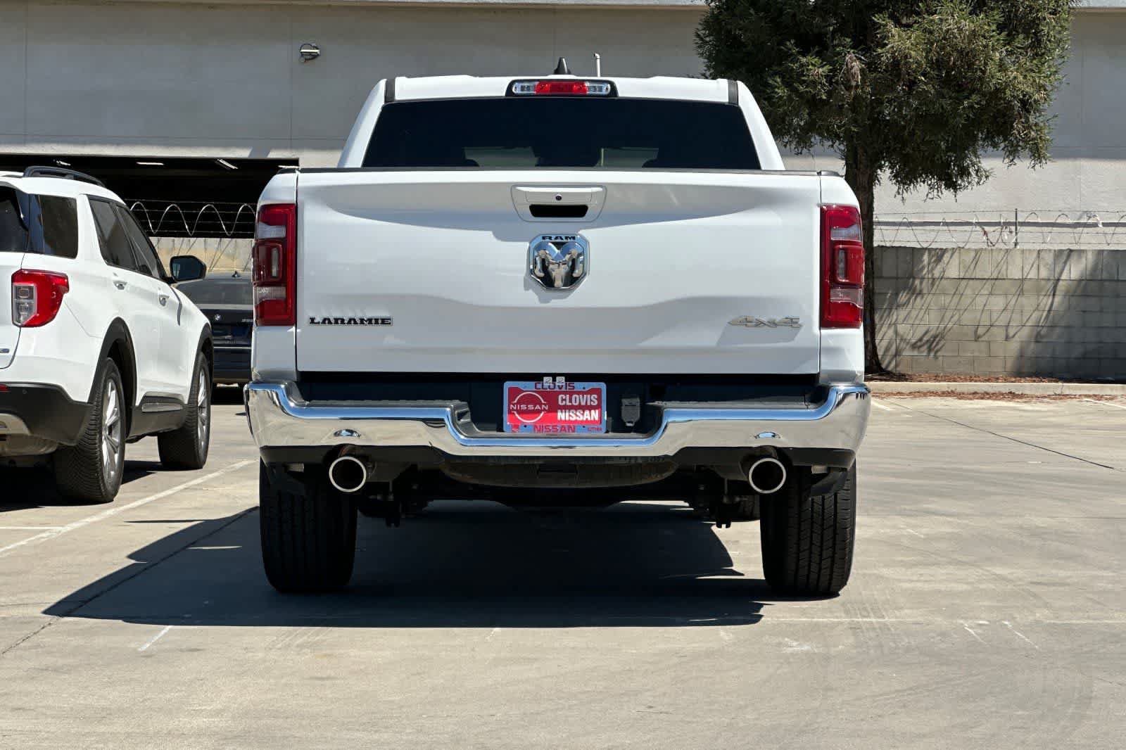 Used 2024 RAM 1500 Laramie AWD/4WD image 8
