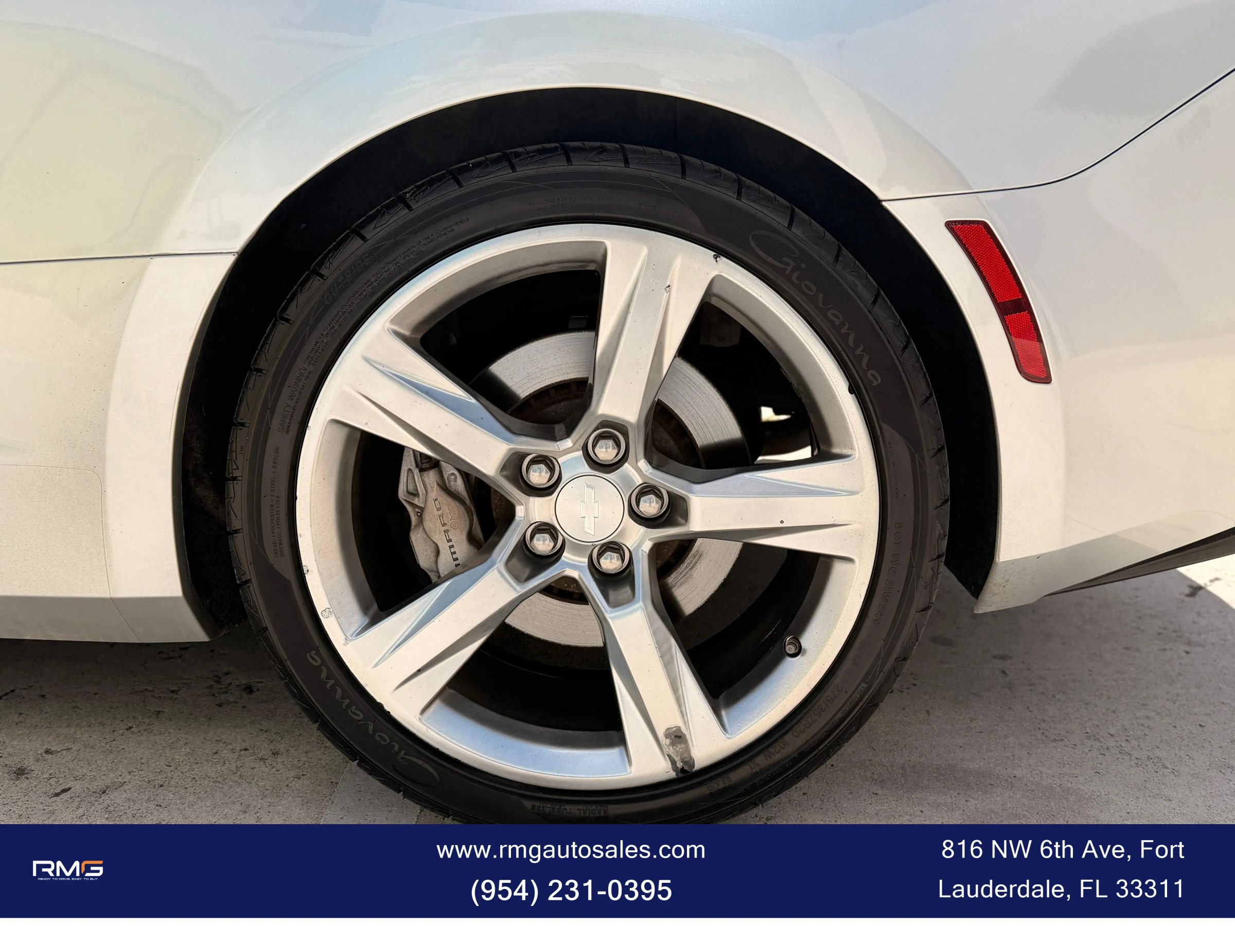 Used 2016 Chevrolet Camaro SS RWD image 10