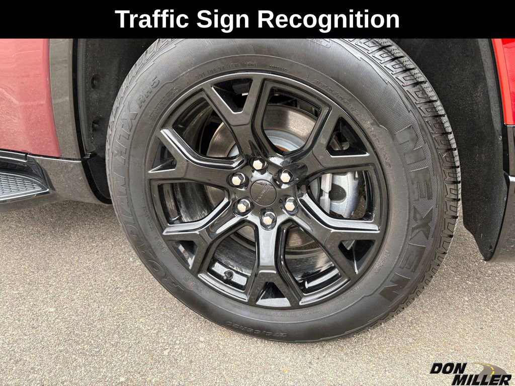 New 2024 Jeep Wagoneer Series II w/ Convenience Group I image 9