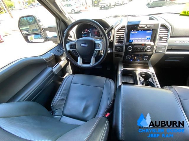 Used 2017 Ford F250 Lariat w/ Lariat Ultimate Package AWD/4WD image 29