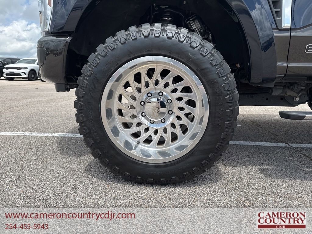 Used 2025 Ford F250 King Ranch AWD/4WD image 23