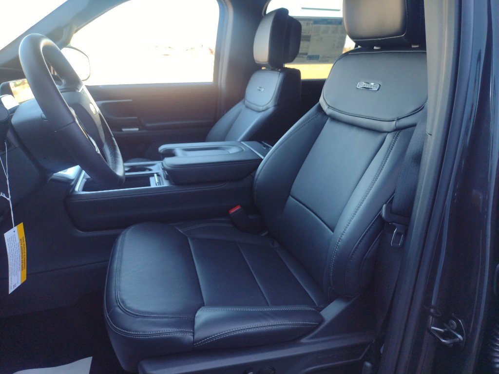 New 2026 Ford Expedition Max Platinum w/ Stealth Performance Package image 23