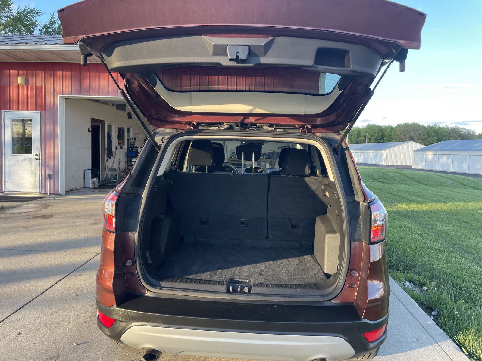 Used 2018 Ford Escape SE AWD/4WD image 28