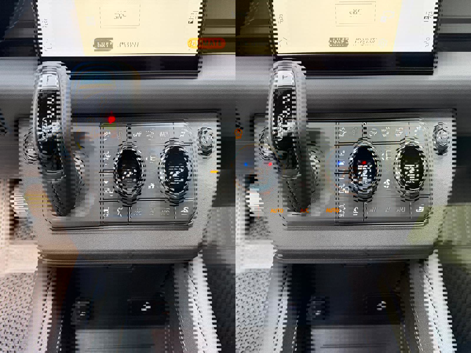 Used 2025 Land Rover Defender 110 AWD/4WD image 29