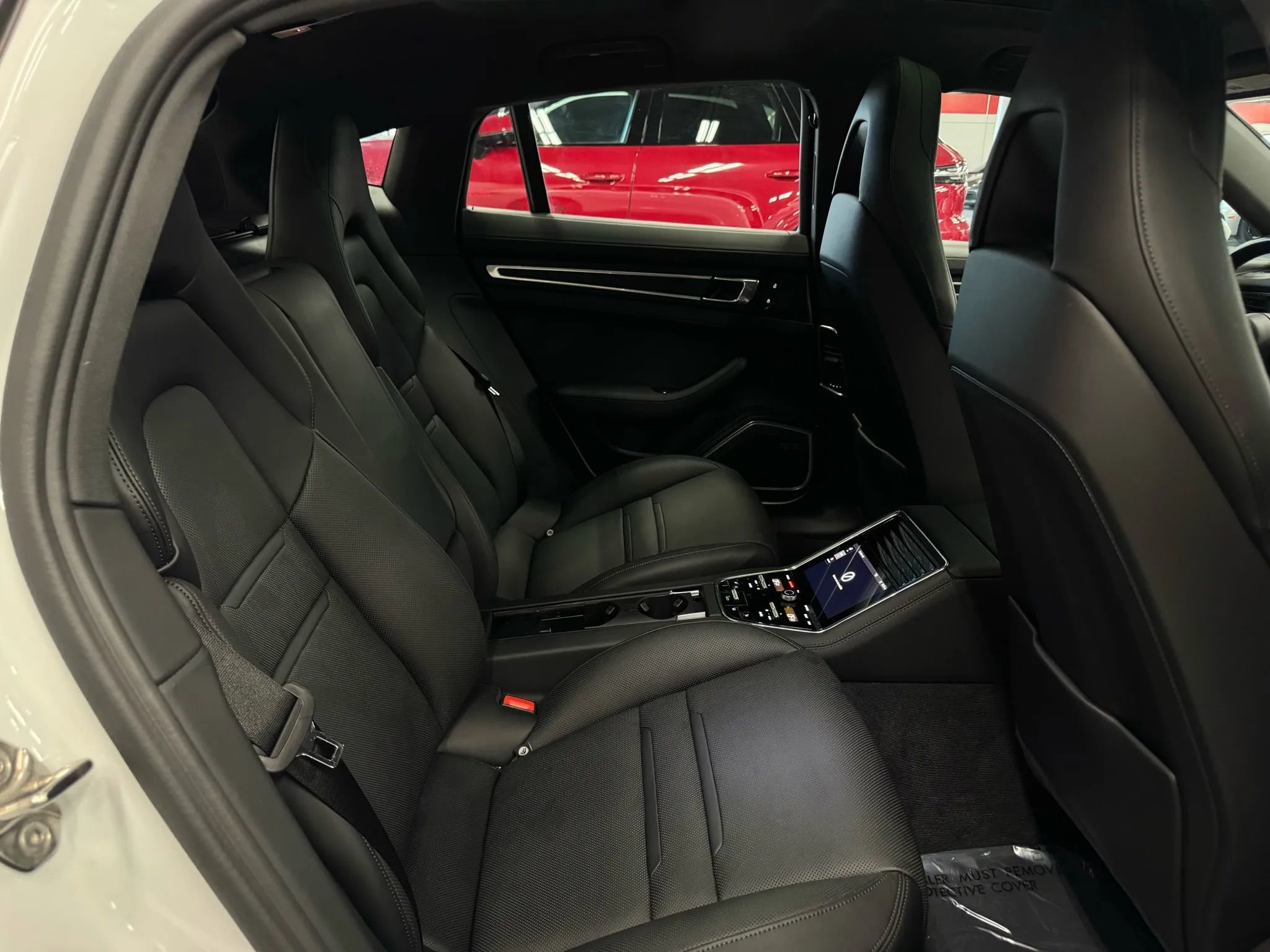 Used 2023 Porsche Panamera 4 Platinum Edition AWD/4WD image 27