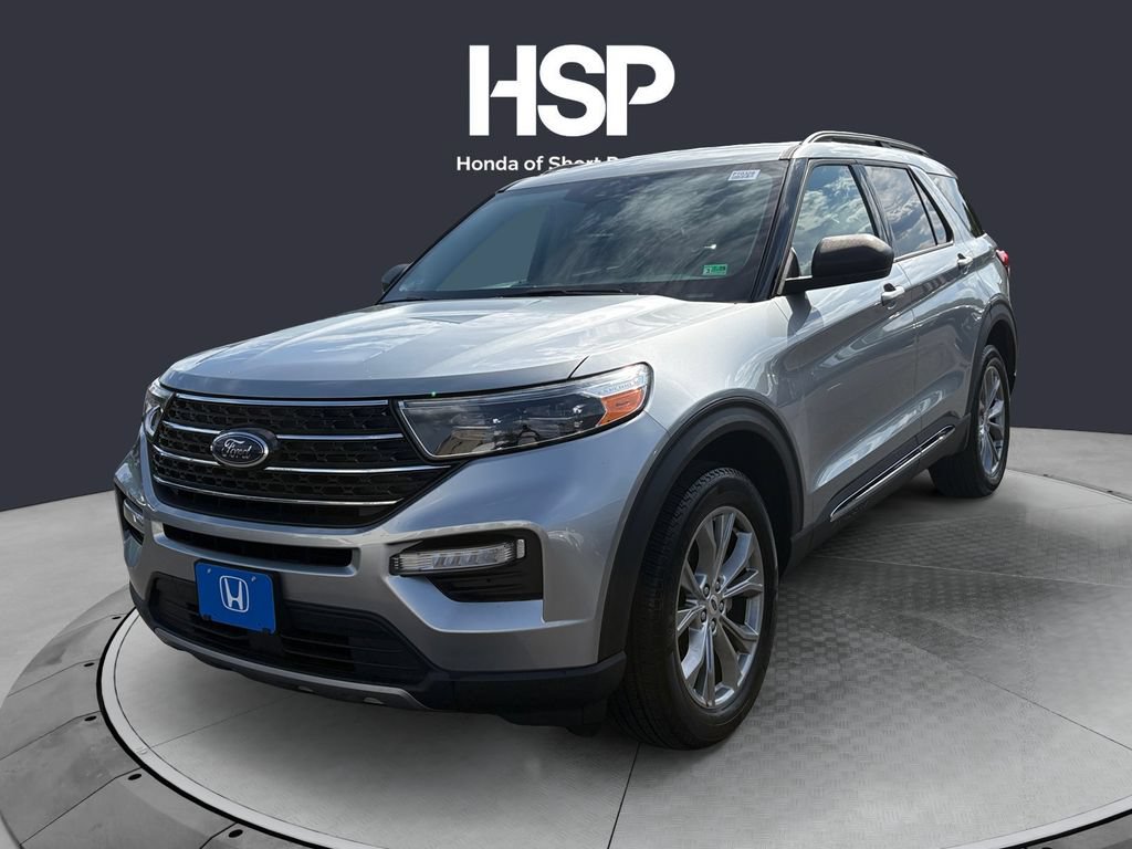 Used 2022 Ford Explorer XLT w/ Equipment Group 202A