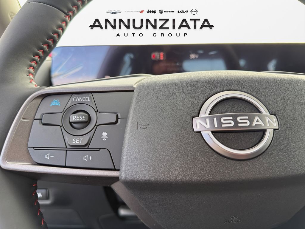 New 2026 Nissan Sentra SR w/ SR Premium Package FWD image 25