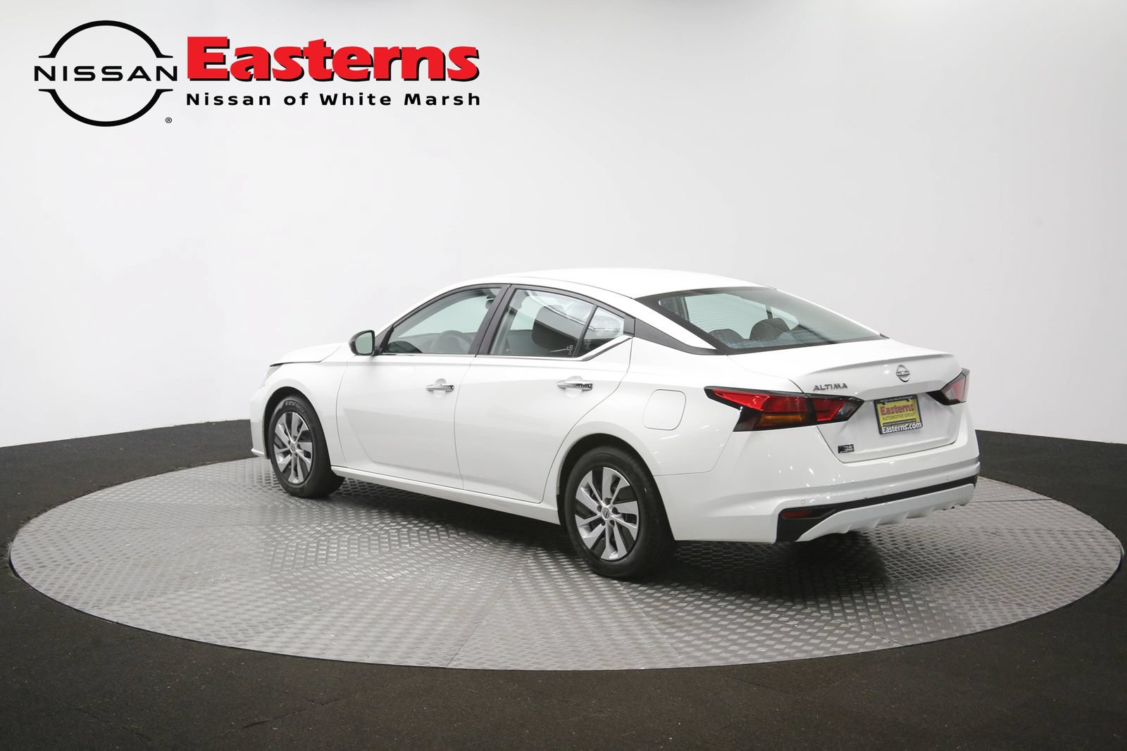 Used 2024 Nissan Altima 2.5 S FWD image 62