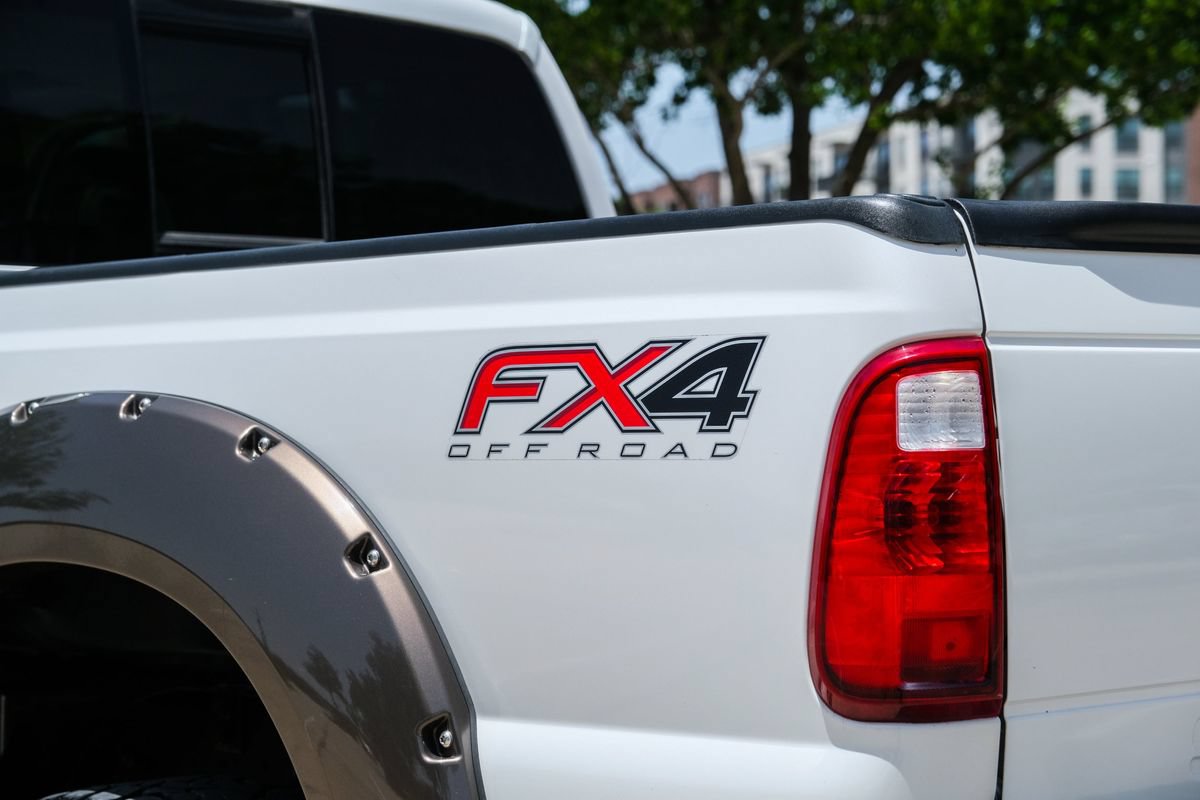 Used 2015 Ford F250 King Ranch w/ FX4 Off-Road Package AWD/4WD image 30