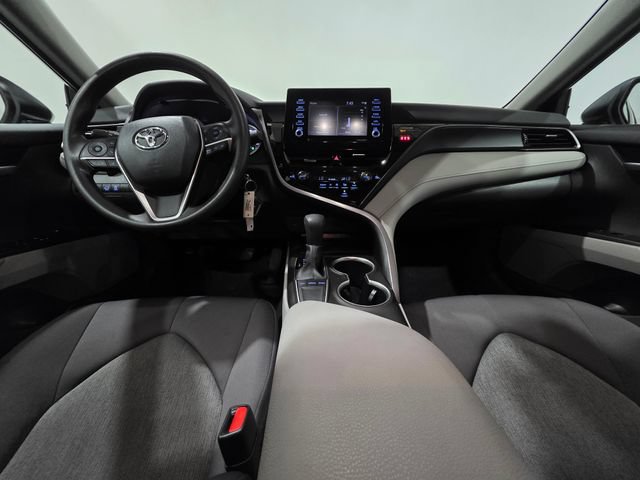 Used 2024 Toyota Camry LE FWD image 14