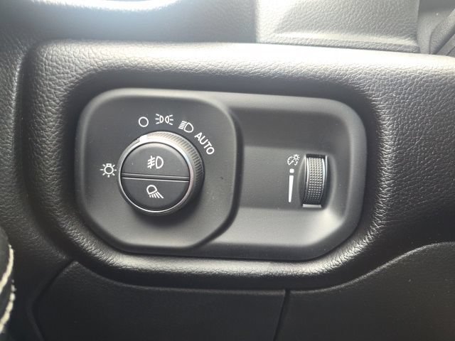 Certified 2025 RAM 2500 Big Horn AWD/4WD image 11