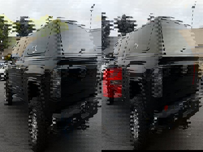 Used 2017 GMC Sierra 2500 SLT w/ Driver Alert Package image 13