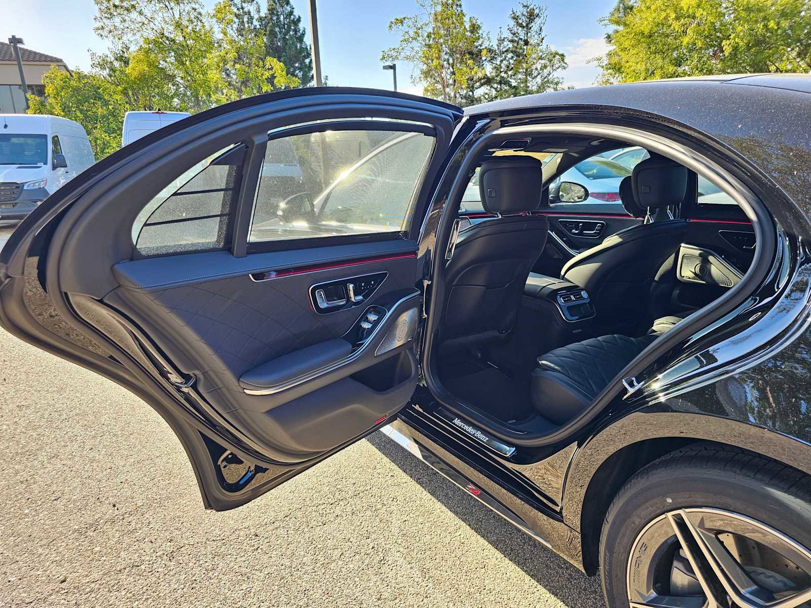 Used 2024 Mercedes-Benz S 580 4MATIC Sedan image 16