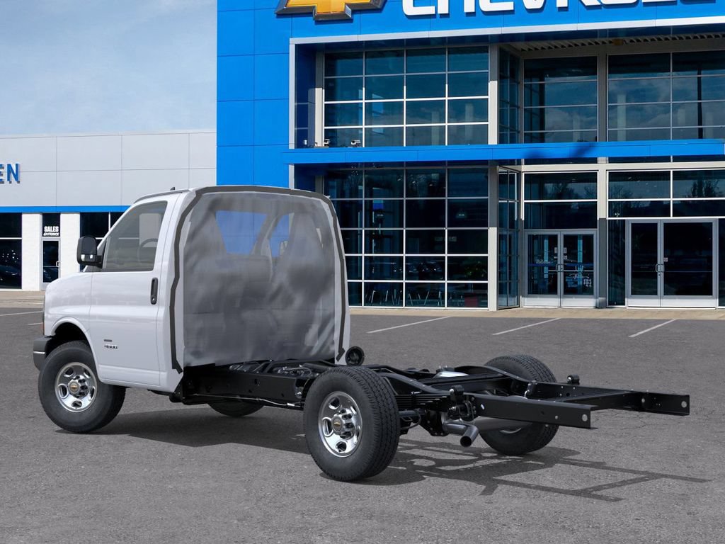 New 2026 Chevrolet Express 3500 w/ Power Convenience Package RWD image 3