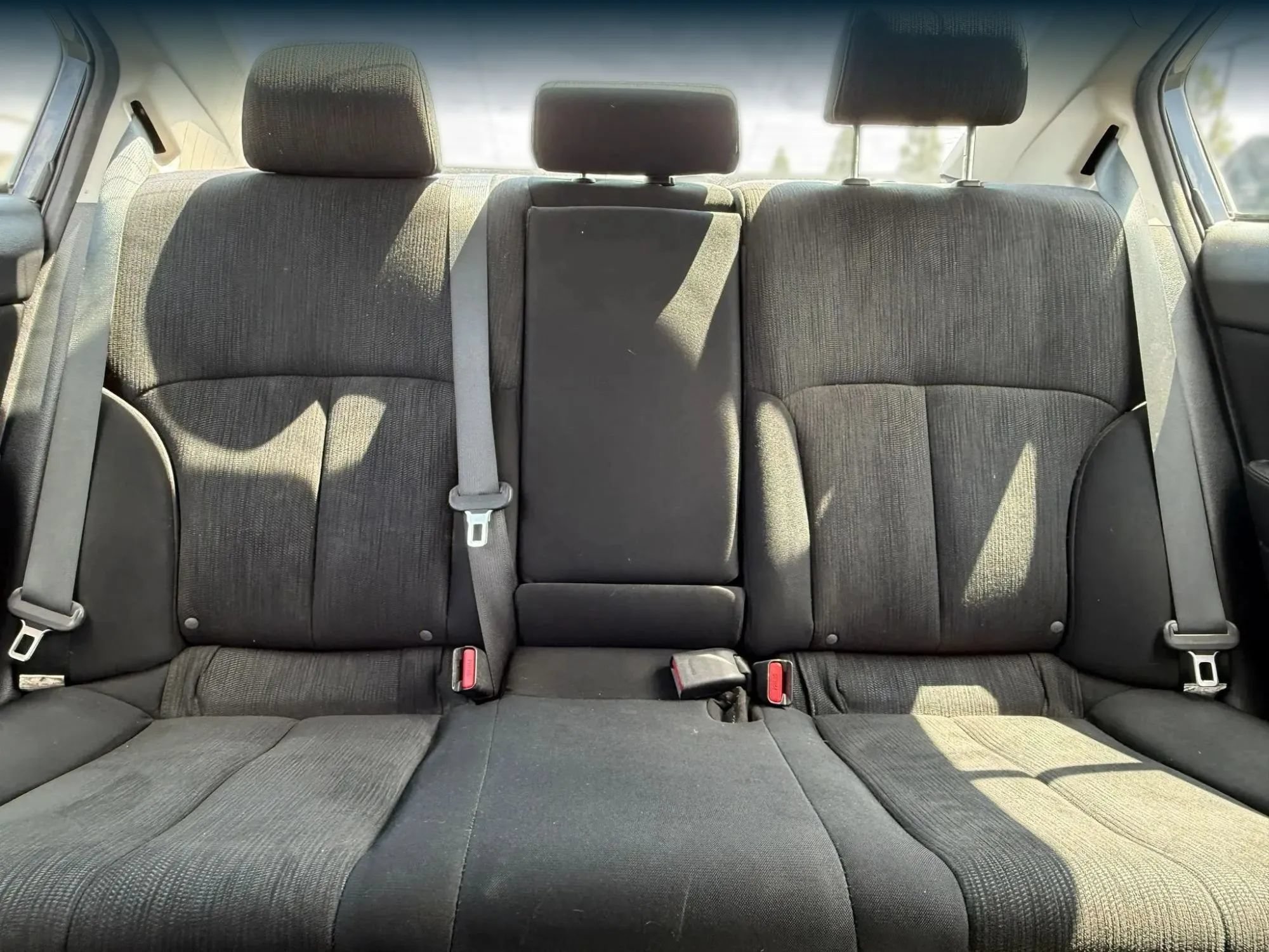Used 2013 Subaru Legacy 2.5i Premium w/ All-Weather Pkg AWD/4WD image 22