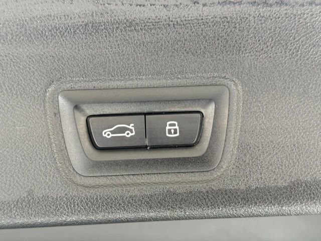 Used 2025 BMW i4 xDrive40i w/ Parking Assistance Package image 5