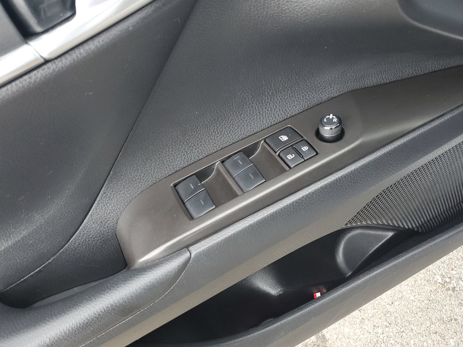 Certified 2024 Toyota Camry SE FWD image 20