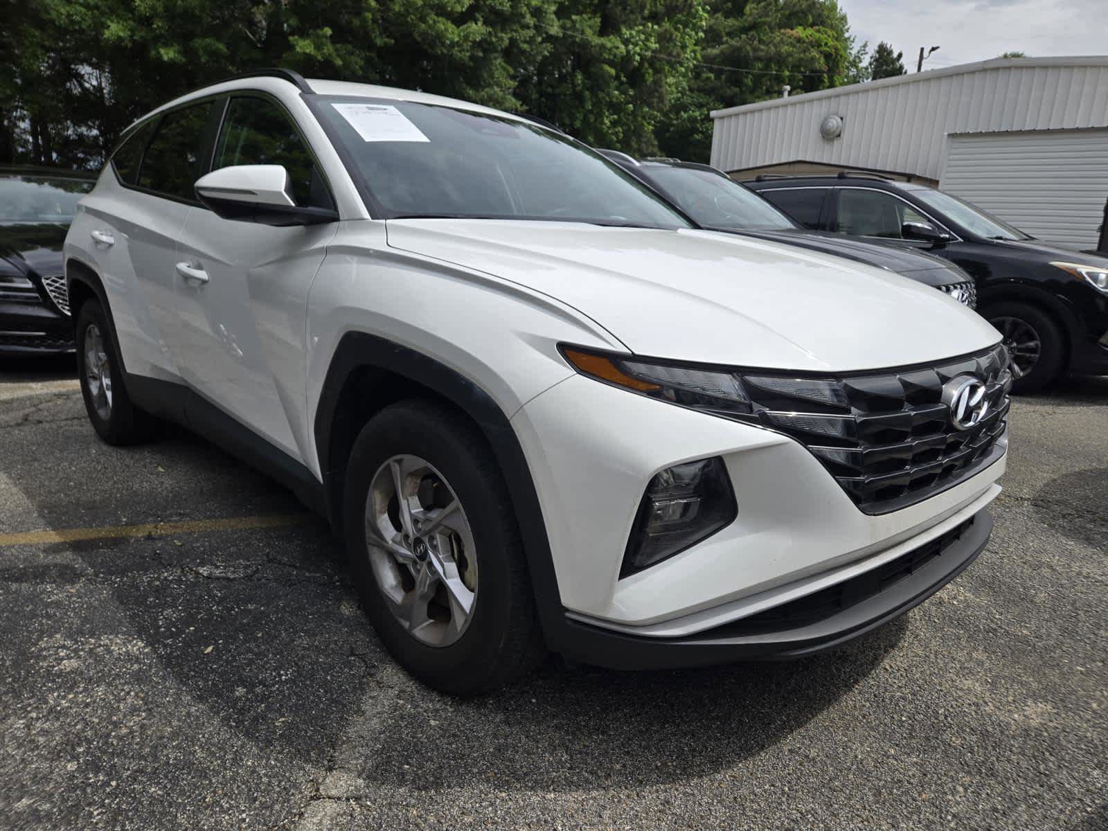 Certified 2023 Hyundai Tucson SEL w/ Winter Package FWD image 2