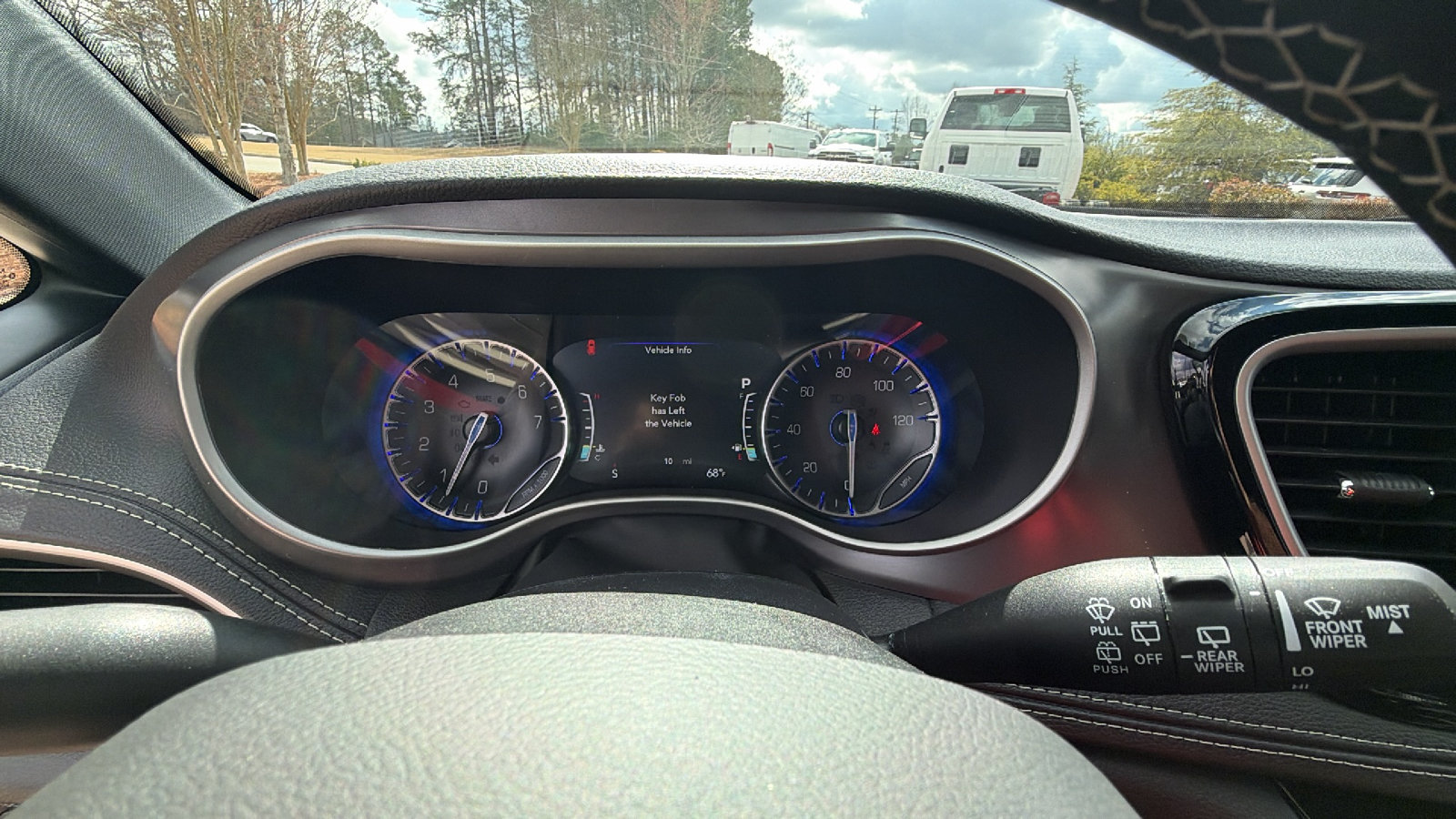 New 2026 Chrysler Pacifica Select FWD image 25